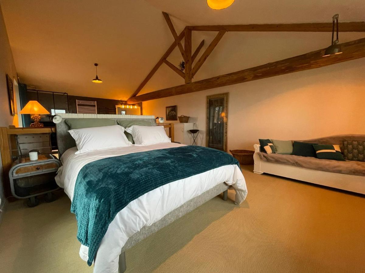 La Grange Aux Hirondelles - Appartement Complet Et Independant Commelle-Vernay ภายนอก รูปภาพ