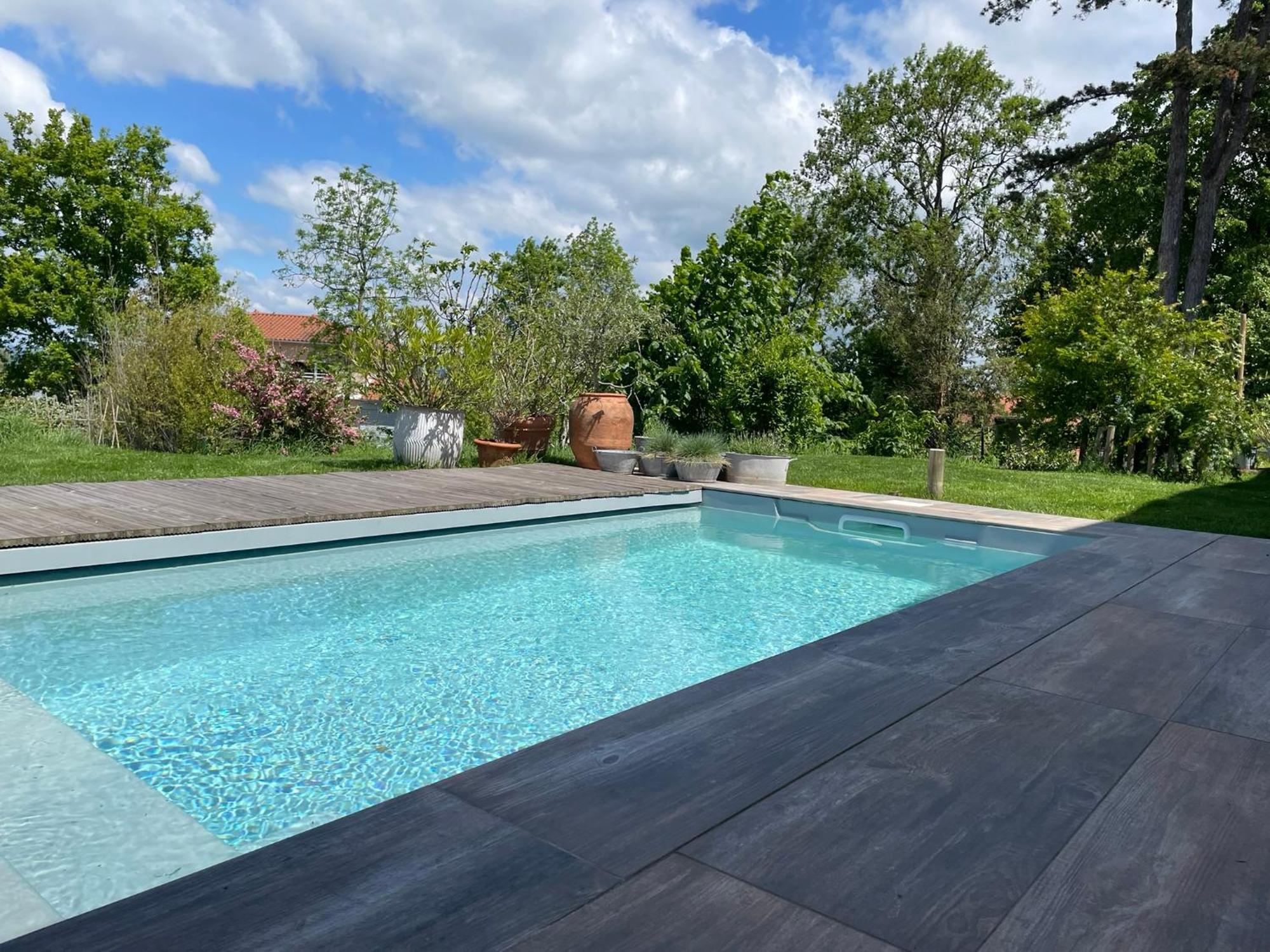 La Grange Aux Hirondelles - Appartement Complet Et Independant Commelle-Vernay ภายนอก รูปภาพ